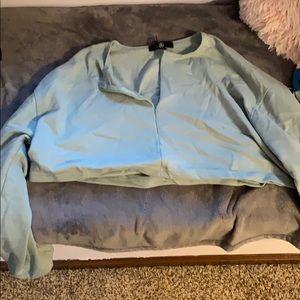 long sleeve crop top